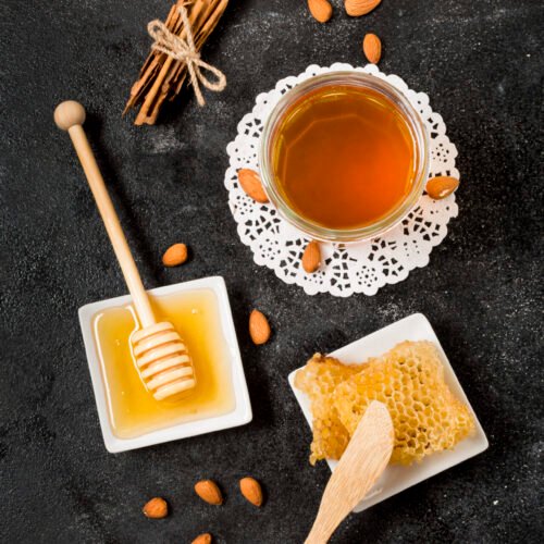 top-view-tea-with-honey